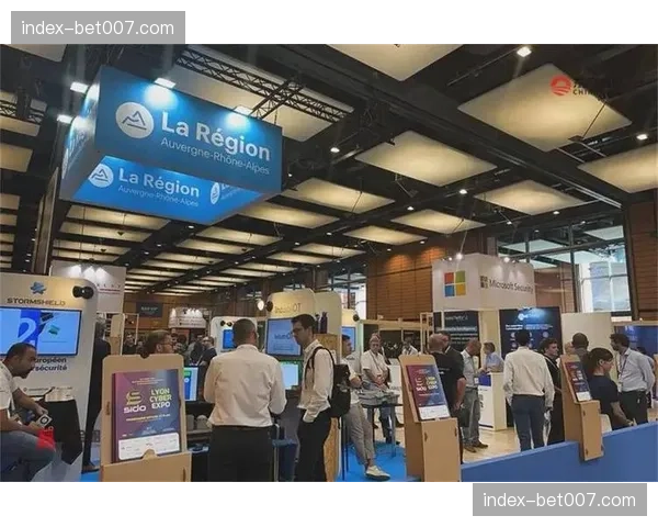 里昂俱乐部与科技公司签约,引进AI训练系统用于模拟对手进攻模式 里昂俱乐部与科技公司签约,引进AI训练系统用于模拟对手进攻模式