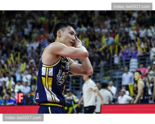 徐杰谈身高劣势下的生存之道：阅读比赛与快速决策是关键